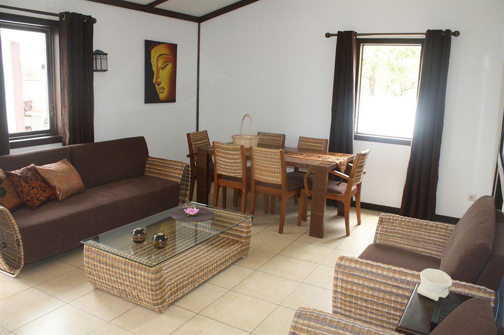 ألاورين ذي ر تورّي Villas Del Alba المظهر الخارجي الصورة