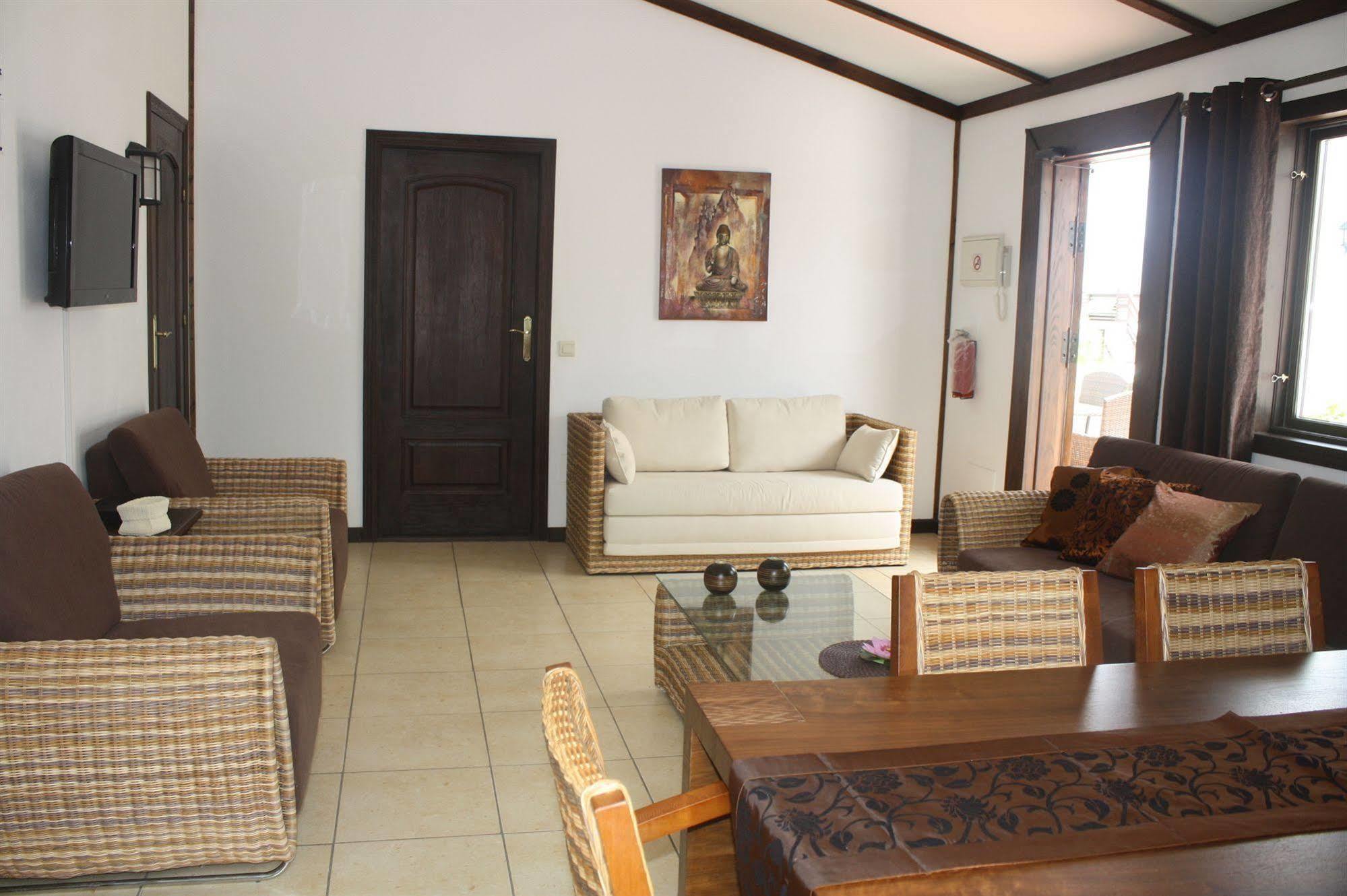 ألاورين ذي ر تورّي Villas Del Alba المظهر الخارجي الصورة